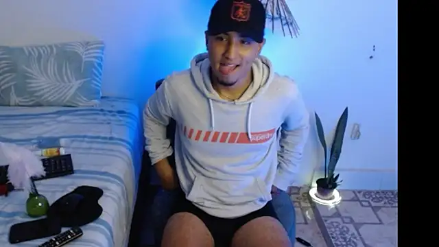 kyro estrada online show from March 3, 2026, 11:12 pm