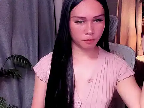 xSweet Gigi online show from April 15, 2026, 6:45 pm