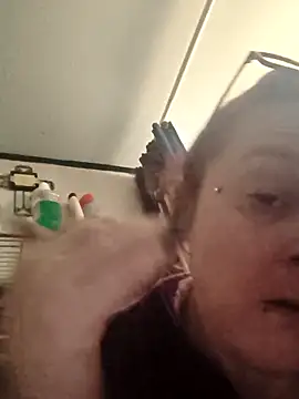 MidnightSeducerxh online show from February 16, 2026, 7:23 pm