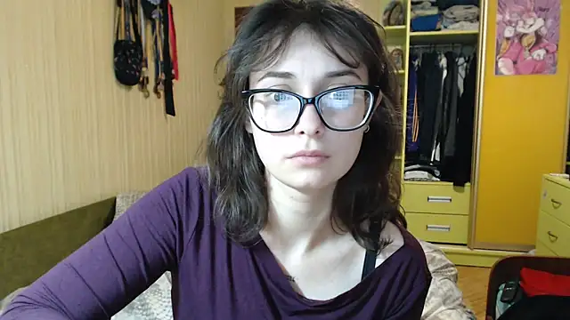 Snapshot of Angelik5371 chatting on May 13, 2026, 4:14 pm Angelik5371 online show from May 13, 2026, 4:14 pm