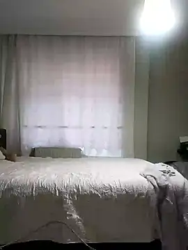 Snapshot of NovaMia chatting on January 13, 2026, 11:25 am NovaMia online show from January 13, 2026, 11:25 am