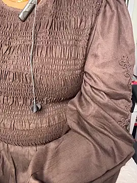 butterflyslay online show from February 18, 2026, 10:12 am