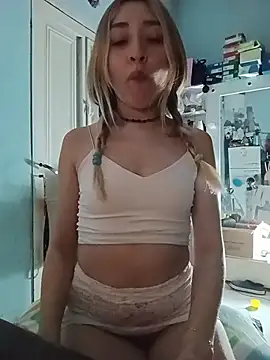 soylulita07 online show from March 1, 2026, 4:01 am