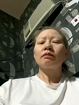 Snapshot of mana-ala chatting on December 16, 2025, 9:41 pm mana-ala online show from December 16, 2025, 9:41 pm