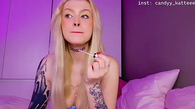 candy kattee online show from March 29, 2026, 10:00 pm