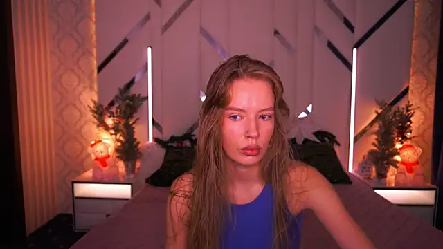 MollyyMayy online show from January 8, 2026, 9:48 am