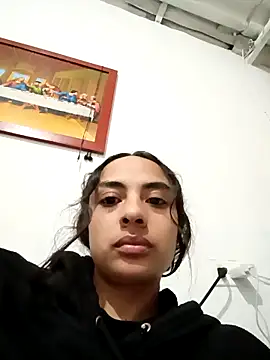 Snapshot of Casa_Gatica2 chatting on February 3, 2026, 12:10 am Casa Gatica2 online show from February 3, 2026, 12:10 am