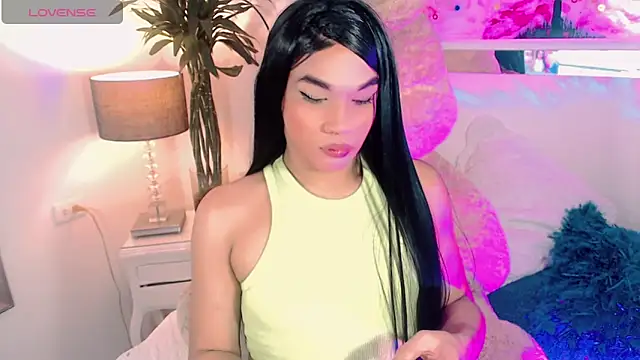 Snapshot of agathaferrer3 chatting on December 16, 2025, 11:25 am agathaferrer3 online show from December 16, 2025, 11:25 am