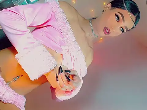 Snapshot of agathaferrer3 chatting on February 5, 2026, 4:08 am agathaferrer3 online show from February 5, 2026, 4:08 am