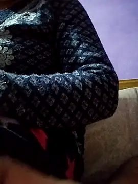 Sweet Couple 01 online show from December 15, 2025, 5:52 pm