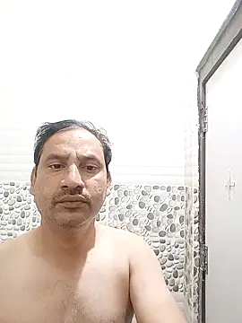 Snapshot of Nagurvali143 chatting on December 14, 2025, 3:24 am Nagurvali143 online show from December 14, 2025, 3:24 am