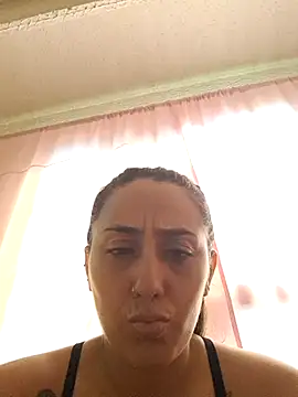 Jissel  online show from December 16, 2025, 8:02 pm