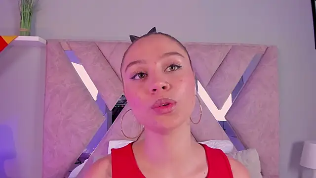Snapshot of Amelia_Saenz_ chatting on July 14, 2026, 3:07 pm Amelia Saenz online show from July 14, 2026, 3:07 pm