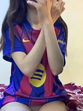 Snapshot of yasmina2020 chatting on April 8, 2026, 9:27 pm yasmina2020 online show from April 8, 2026, 9:27 pm