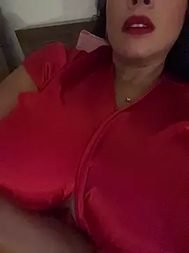 Snapshot of Lena-Williamss chatting on July 12, 2026, 5:52 am Lena-Williamss online show from July 12, 2026, 5:52 am