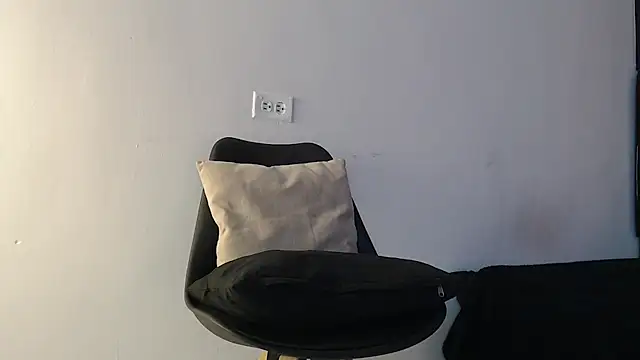 SmoothAlpha  online show from February 11, 2026, 2:28 pm