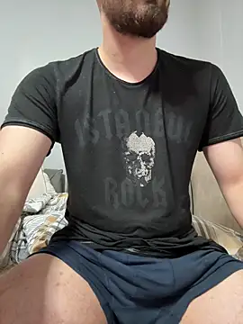 berke3424 online show from February 10, 2026, 11:09 am