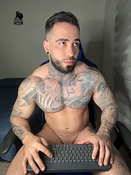 Snapshot of josemanufit chatting on May 14, 2026, 5:26 am josemanufit online show from May 14, 2026, 5:26 am