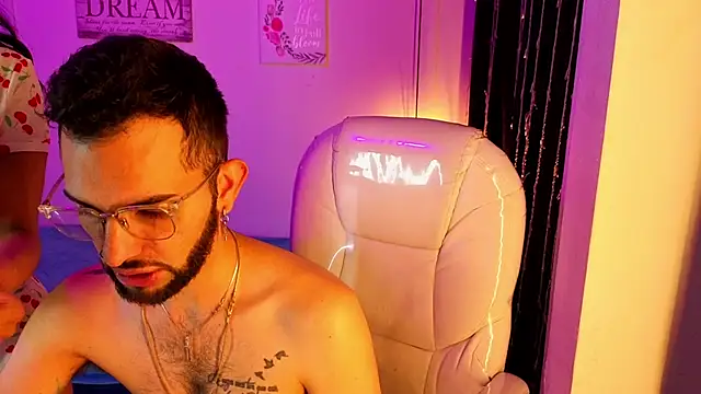 annie and ryan online show from January 16, 2026, 4:16 am