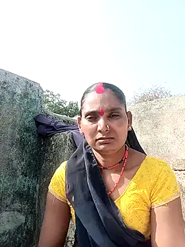 Snapshot of Mohni_pal chatting on December 15, 2025, 5:24 am Mohni pal online show from December 15, 2025, 5:24 am