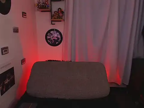 sara cuteeyes online show from March 29, 2026, 8:16 am