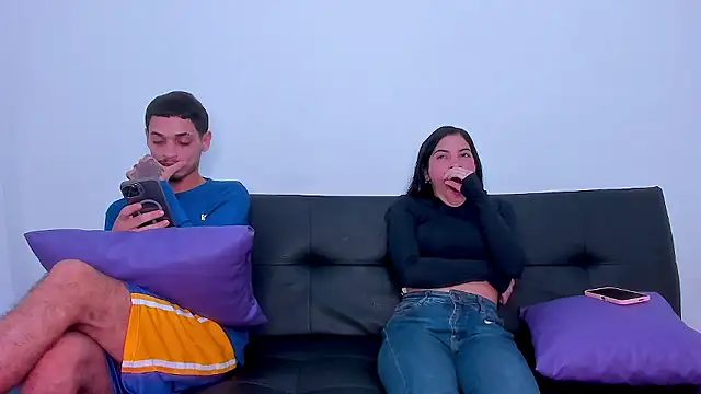 Snapshot of Thebest_Partyx chatting on January 6, 2026, 6:17 am Thebest Partyx online show from January 6, 2026, 6:17 am