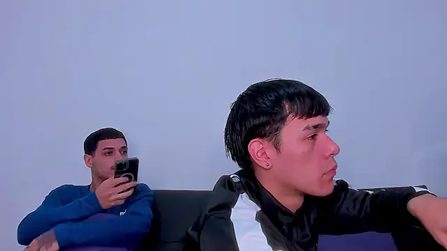 Snapshot of Thebest_Partyx chatting on December 21, 2025, 5:20 am Thebest Partyx online show from December 21, 2025, 5:20 am