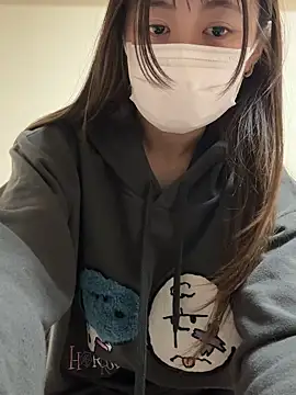 Snapshot of shuka-xoxo chatting on January 18, 2026, 4:10 pm shuka-xoxo online show from January 18, 2026, 4:10 pm