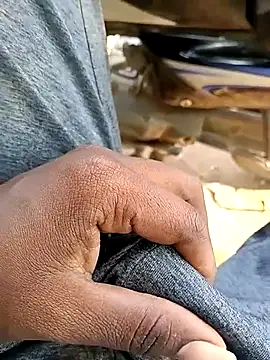 loki-king-143 online show from February 26, 2026, 5:07 am