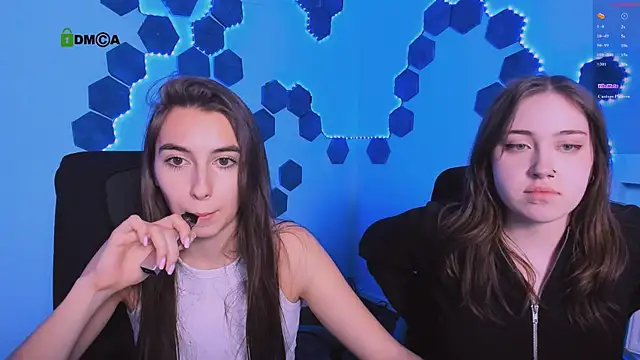 mila firee online show from January 9, 2026, 11:50 am