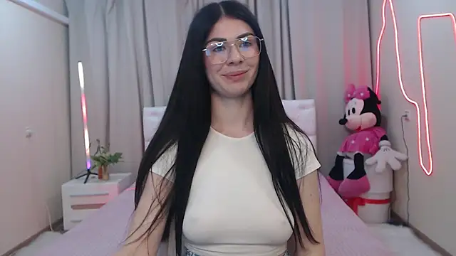 Snapshot of MilaSecret55 chatting on May 16, 2026, 6:34 am MilaSecret55 online show from May 16, 2026, 6:34 am
