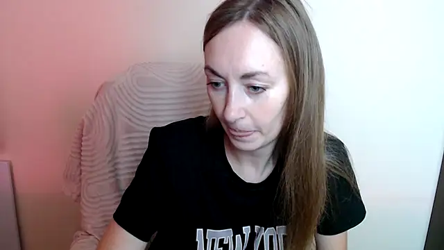Snapshot of LiaSeass_ chatting on July 2, 2026, 11:05 am LiaSeass online show from July 2, 2026, 11:05 am