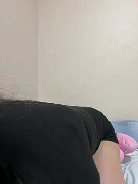 Snapshot of Baby22223 chatting on February 6, 2026, 12:56 pm Baby22223 online show from February 6, 2026, 12:56 pm