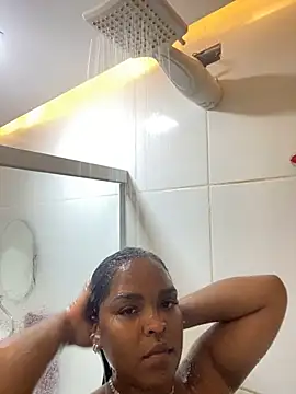 larah sex online show from December 19, 2025, 10:45 pm