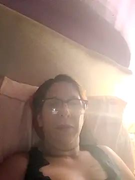 cari75 online show from January 17, 2026, 4:49 am