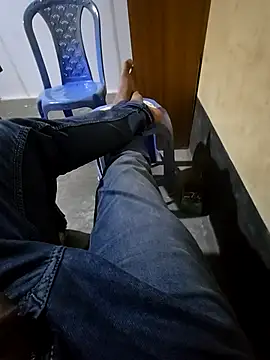 SHARIF12123 online show from January 10, 2026, 7:58 am