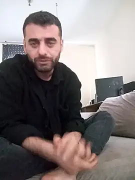 Snapshot of Ogulcan834 chatting on October 8, 2025, 6:04 am Ogulcan834 online show from October 8, 2025, 6:04 am