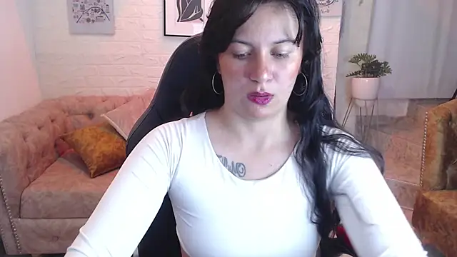 amanda rousee online show from February 10, 2026, 3:16 am