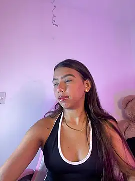 Ana herrera online show from February 13, 2026, 3:12 pm