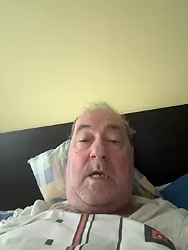Snapshot of csikar chatting on May 2, 2026, 6:40 am csikar online show from May 2, 2026, 6:40 am