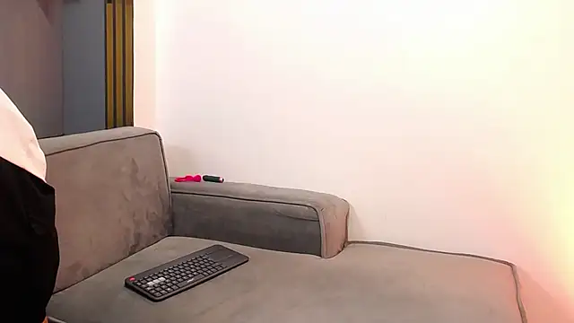 Snapshot of ChrisLyonss chatting on December 15, 2025, 8:36 pm ChrisLyonss online show from December 15, 2025, 8:36 pm