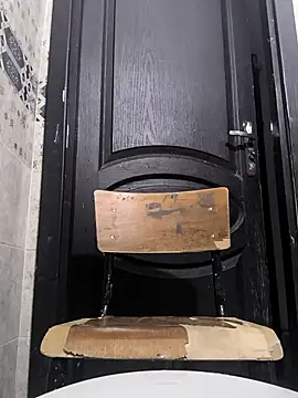 twinkarabboy online show from December 14, 2025, 2:07 am