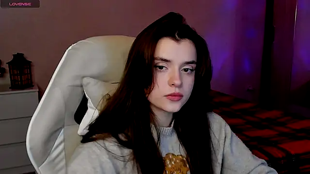  Valleria  online show from January 7, 2026, 7:30 pm