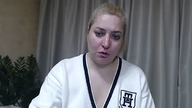 sweetpussy13 online show from March 26, 2026, 6:55 am