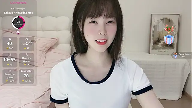 Anna-2005 online show from May 10, 2026, 5:44 am
