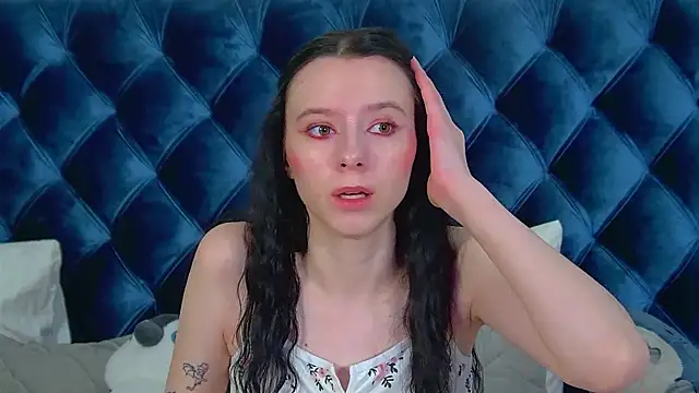 ArinaKubrick online show from March 13, 2026, 4:12 pm