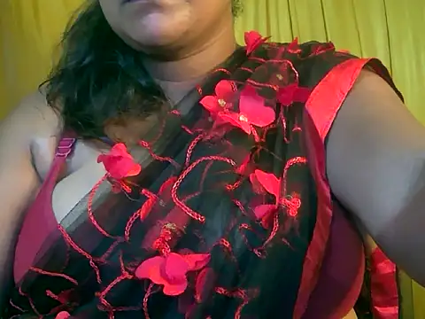 Snapshot of MISTI_KOLK chatting on May 17, 2026, 8:03 am MISTI KOLK online show from May 17, 2026, 8:03 am