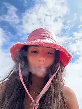 SilkyMira online show from August 7, 2026, 12:22 pm