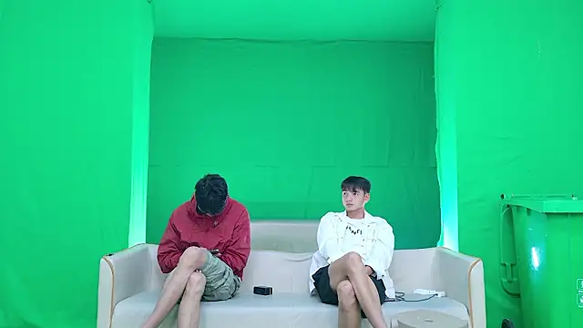 yujiannanpu online show from March 8, 2026, 7:33 am