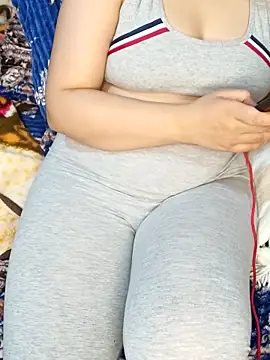 sisilk897 online show from February 26, 2026, 1:38 am